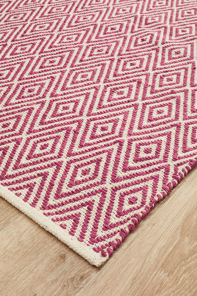 Abode Diamond Design Pink Rug