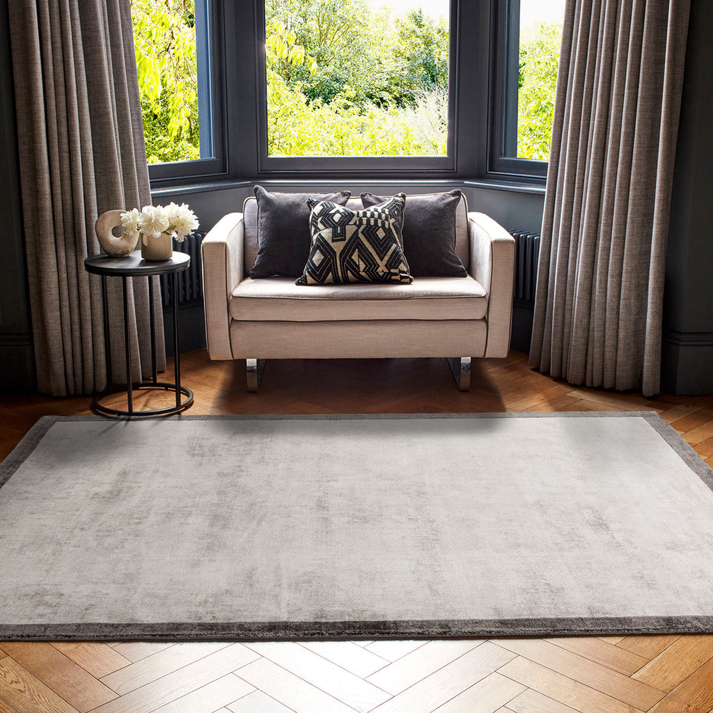Asiatic Blade Border Silver Grey 08 Rug