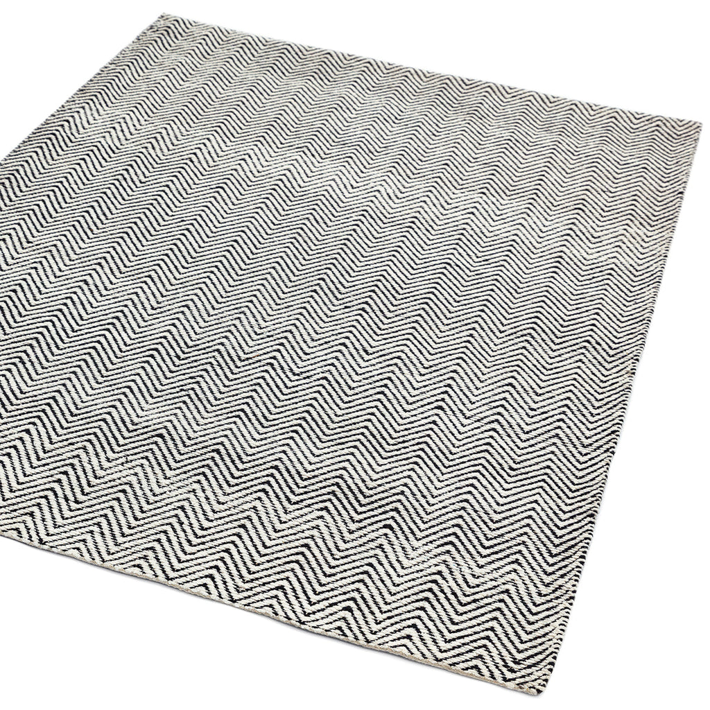 Asiatic Ives Black White Rug