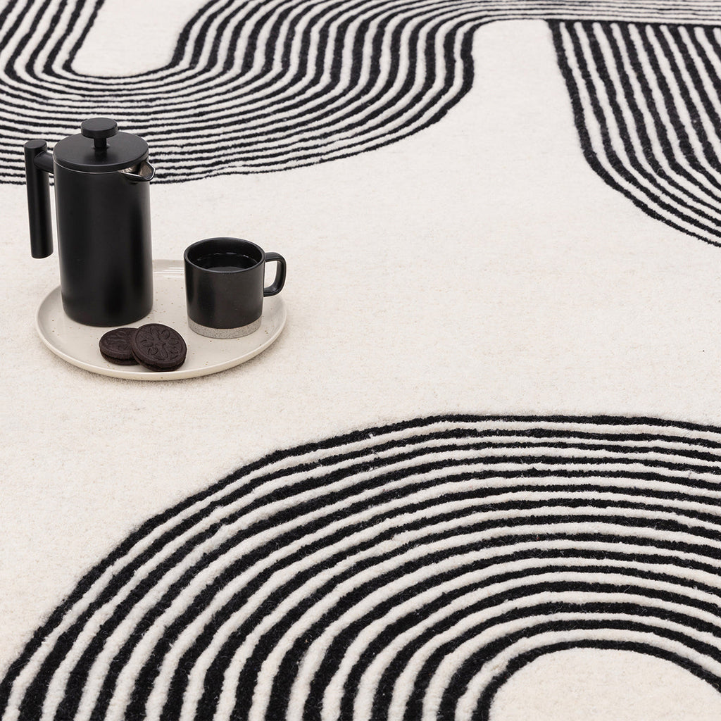 Asiatic Matrix 87 Arches Black Rug