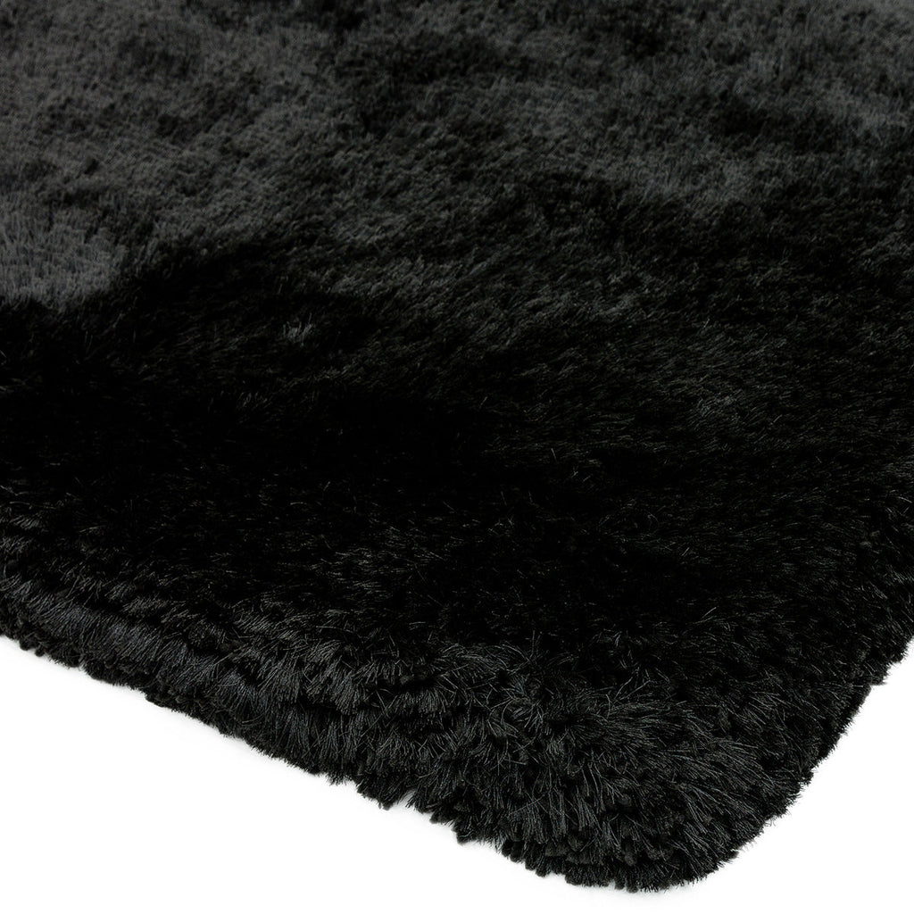 Asiatic Plush Black Rug