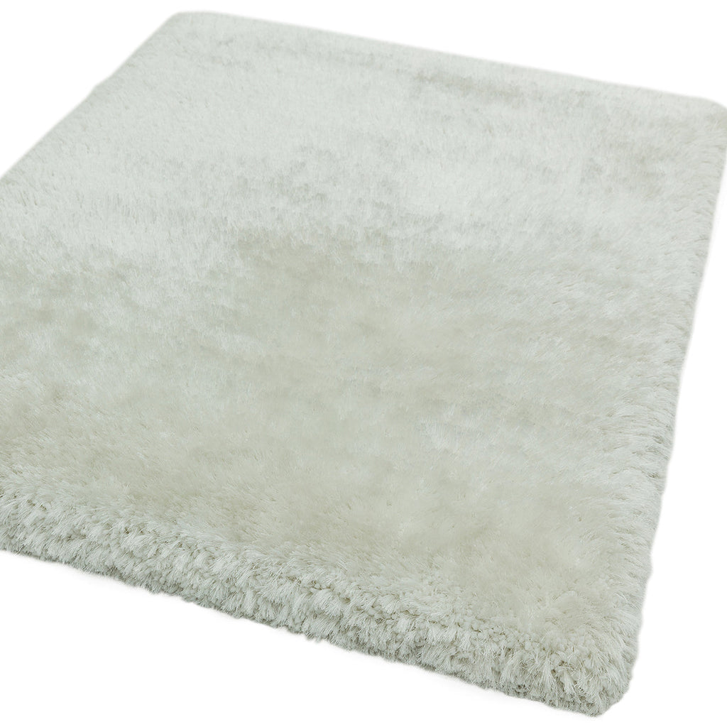Asiatic Plush White Rug