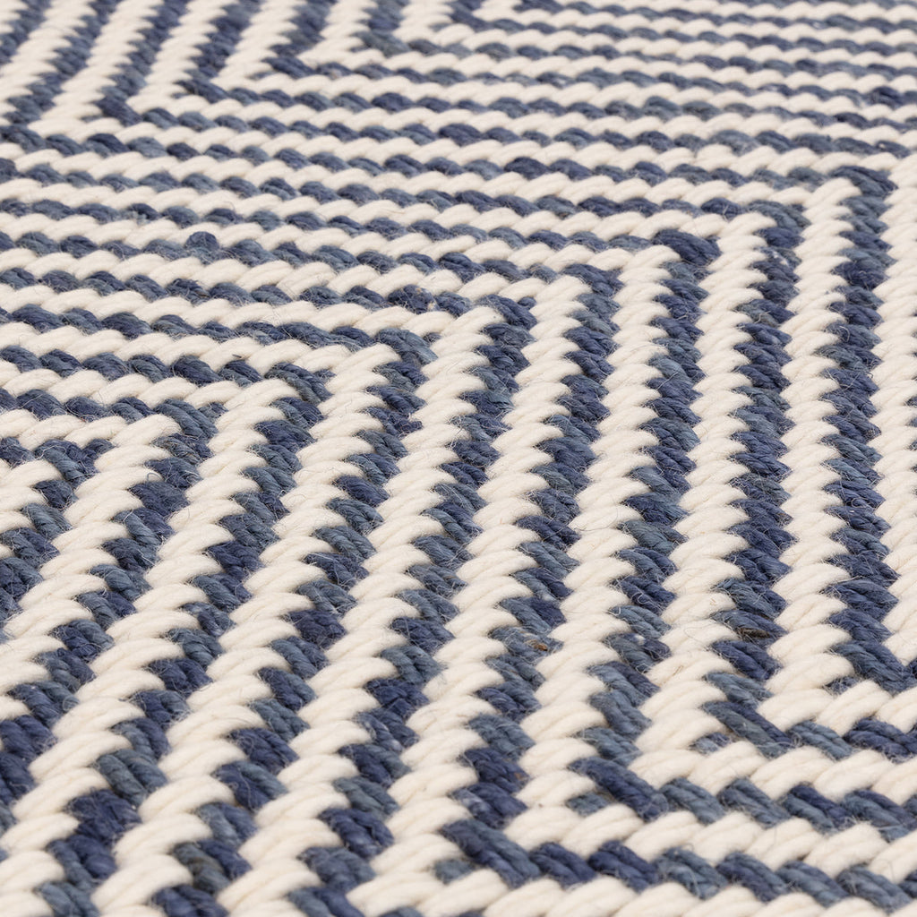 Asiatic Vigo Navy Rug