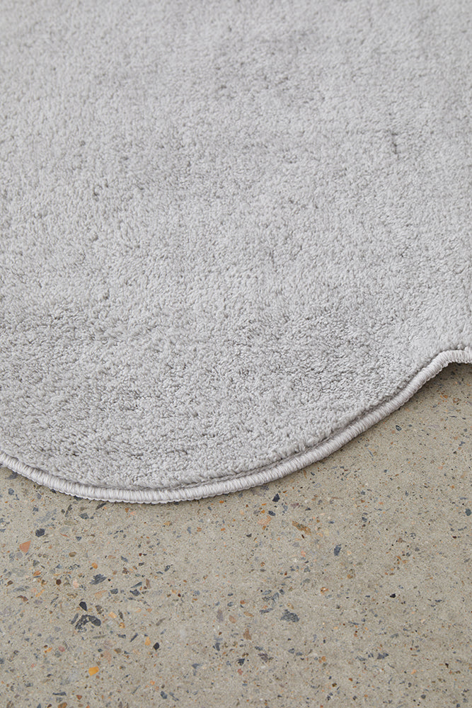 Evelyn Silver Rug