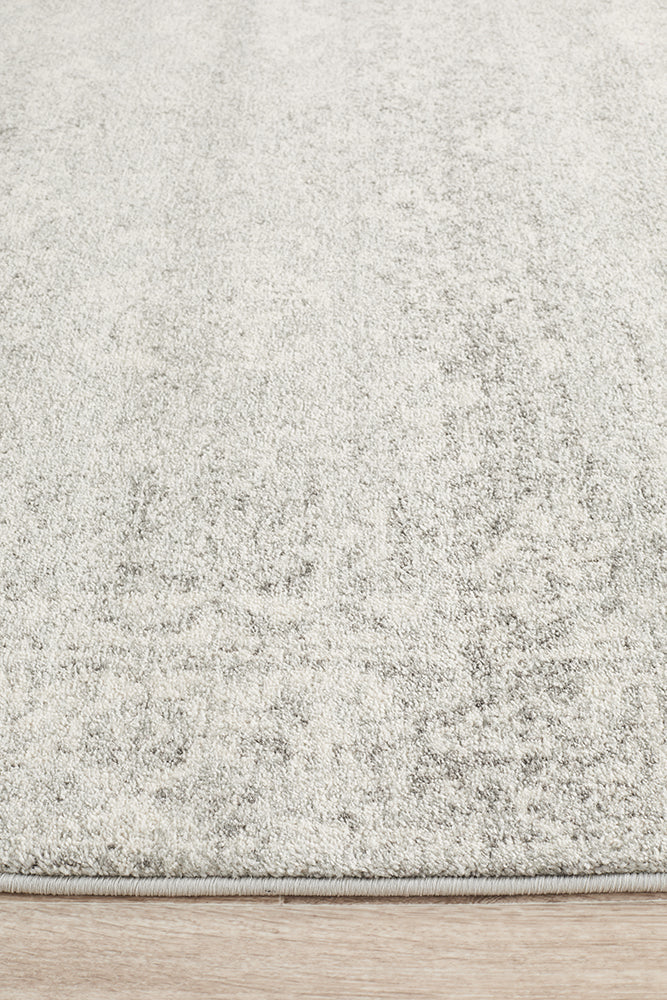 Evoke Shine Silver Transitional Rug