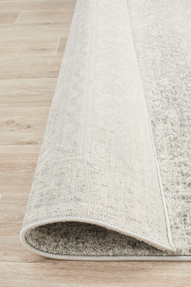 Evoke Shine Silver Transitional Rug