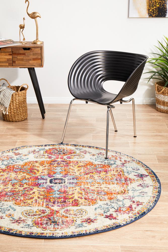 Evoke Carnival White Transitional Round Rug