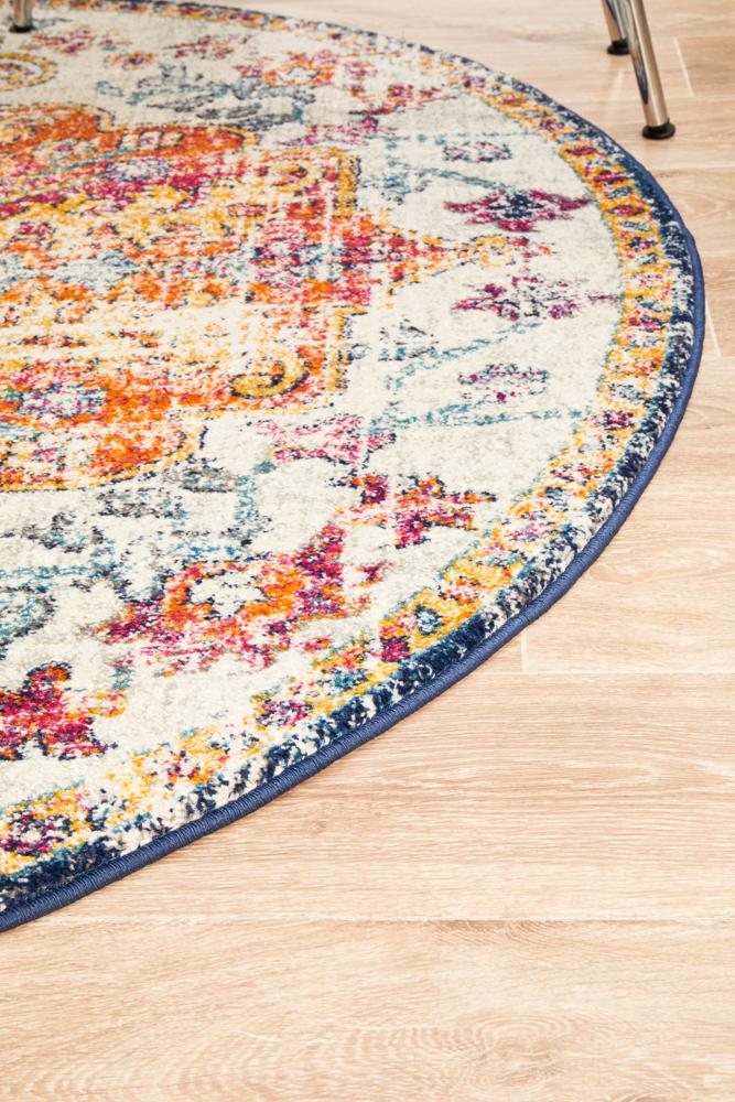 Evoke Carnival White Transitional Round Rug