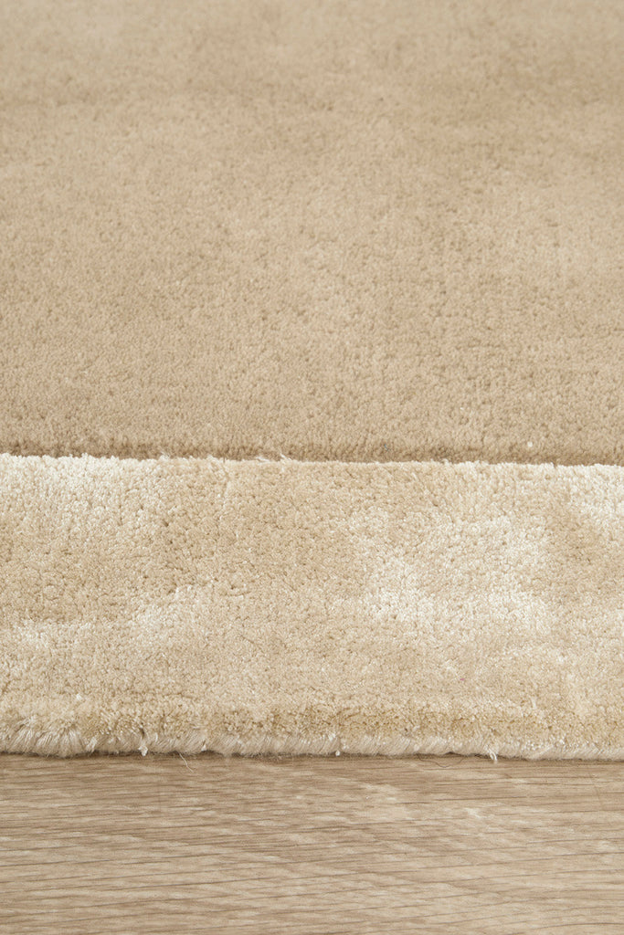 Hugo Husk Rug