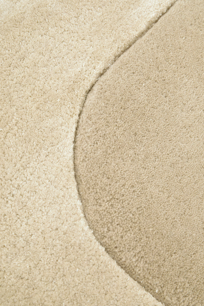 Hugo Husk Rug