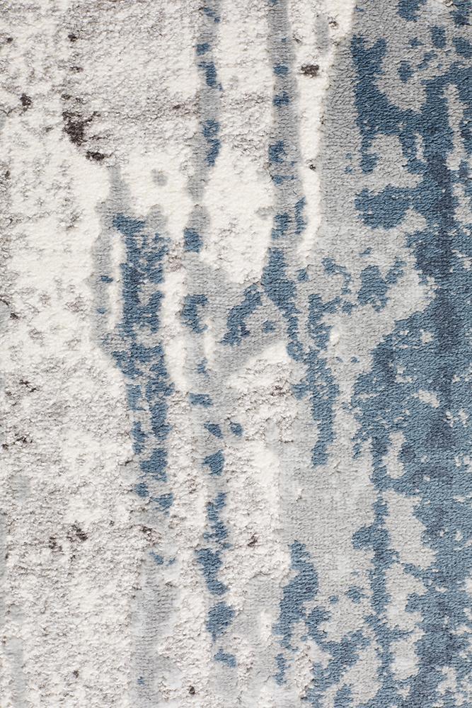 Kendra Roxana Distressed Timeless Runner Rug