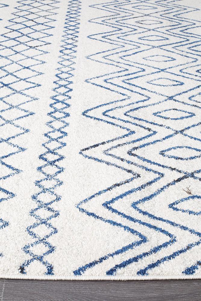 Oasis Nadia White Blue Rustic Tribal Rug