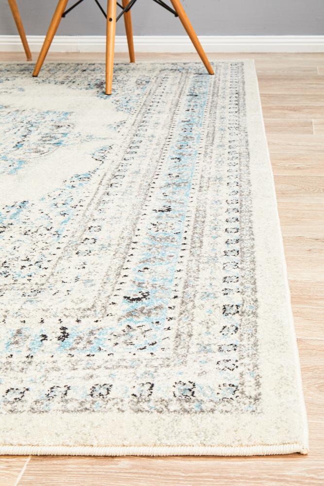 Century 922 White Rug