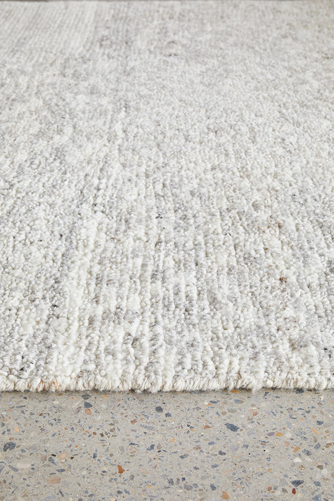 Darren Palmer Travertine Silver Rug