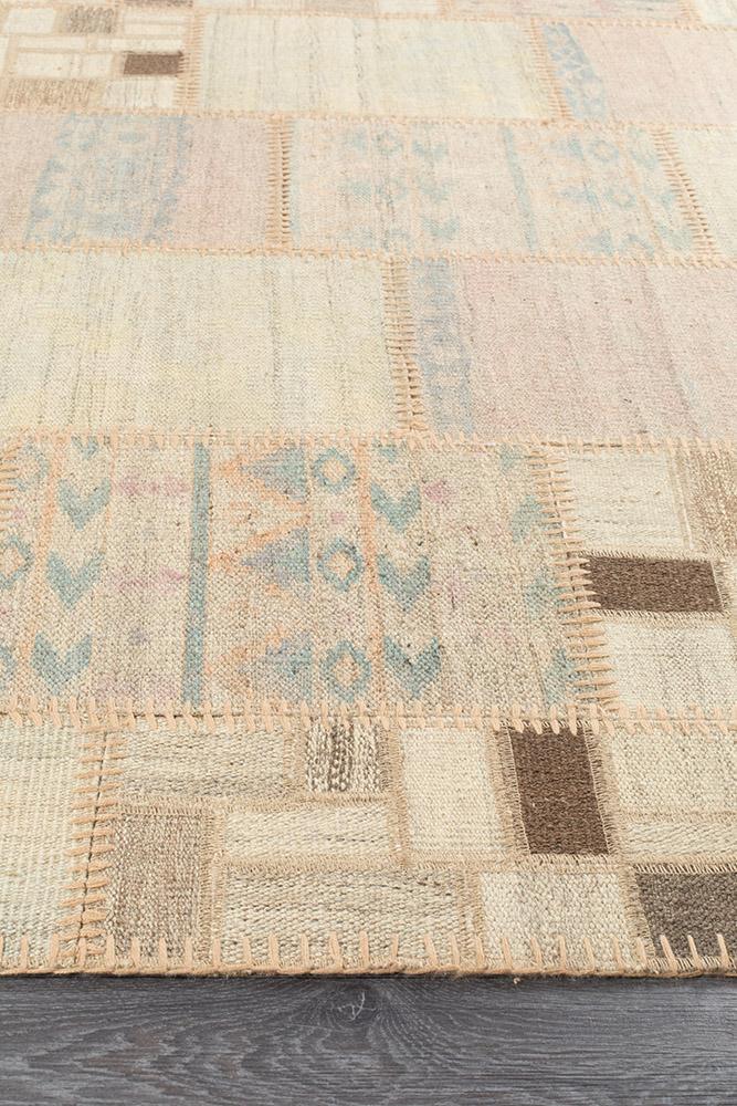 Persian Hand Knotted Kilim - IR13215