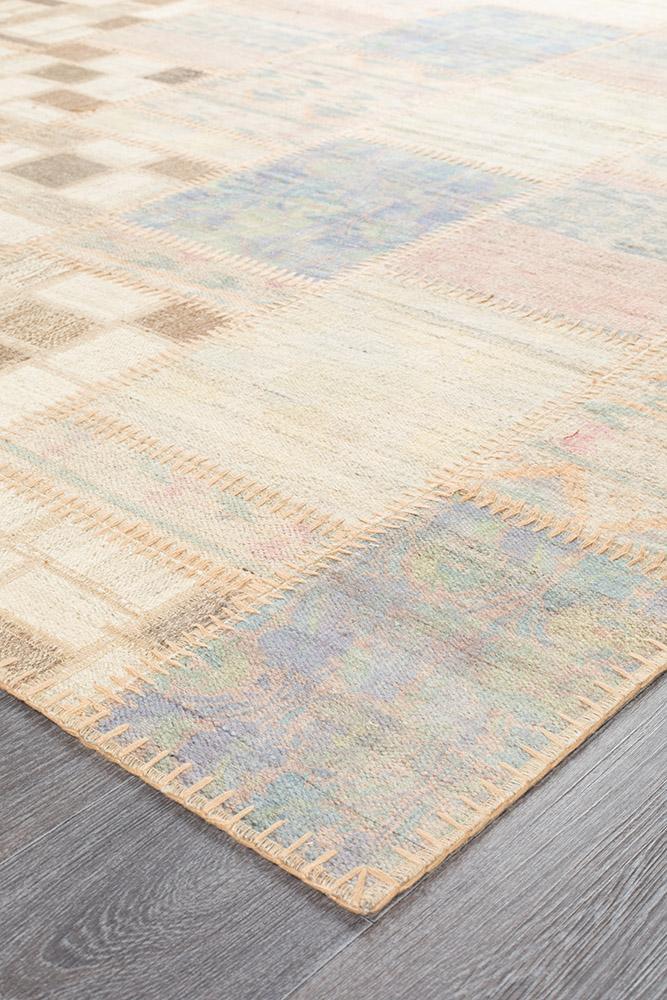 Persian Hand Knotted Kilim - IR13219