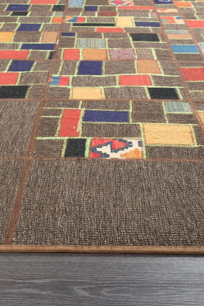 Persian Hand Knotted Kilim - IR13252