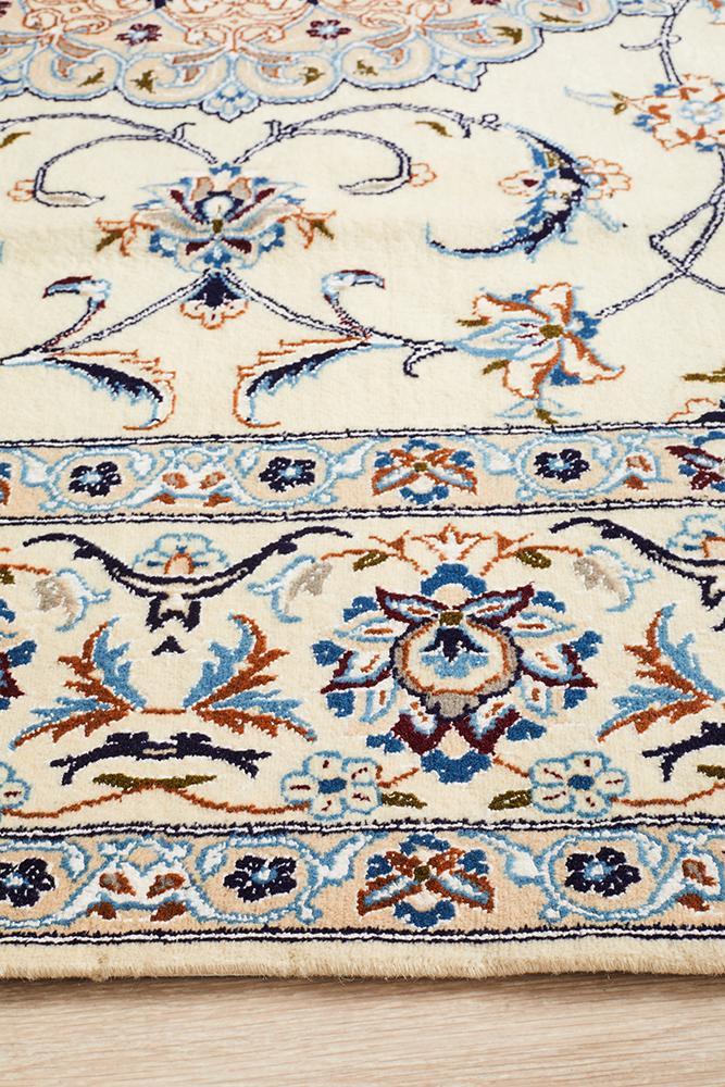 Hand Knotted Persian Naein - IR143