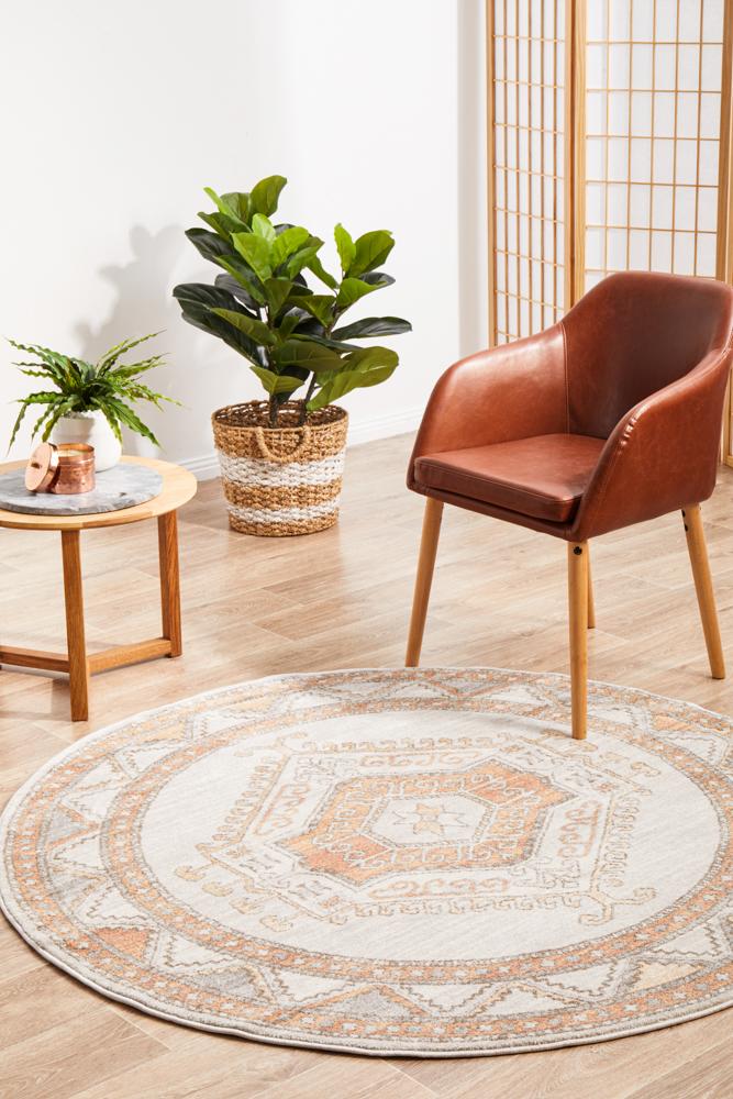 Mayfair Caitlen Natural Round Rug