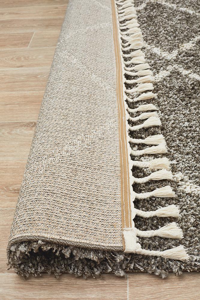 Saffron 11 Grey Rug