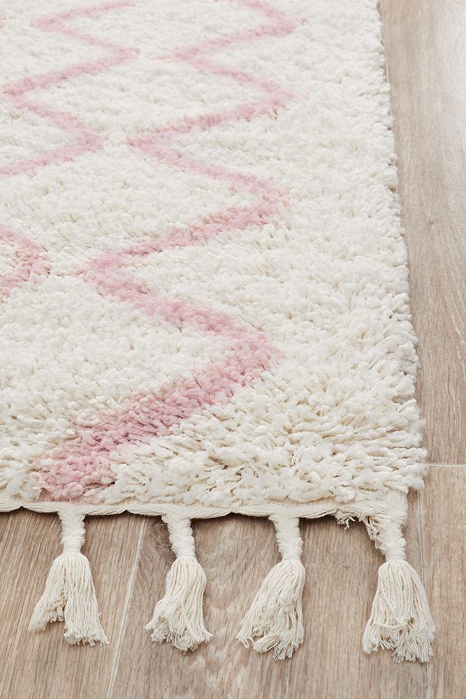 Saffron 11 Pink Runner Rug