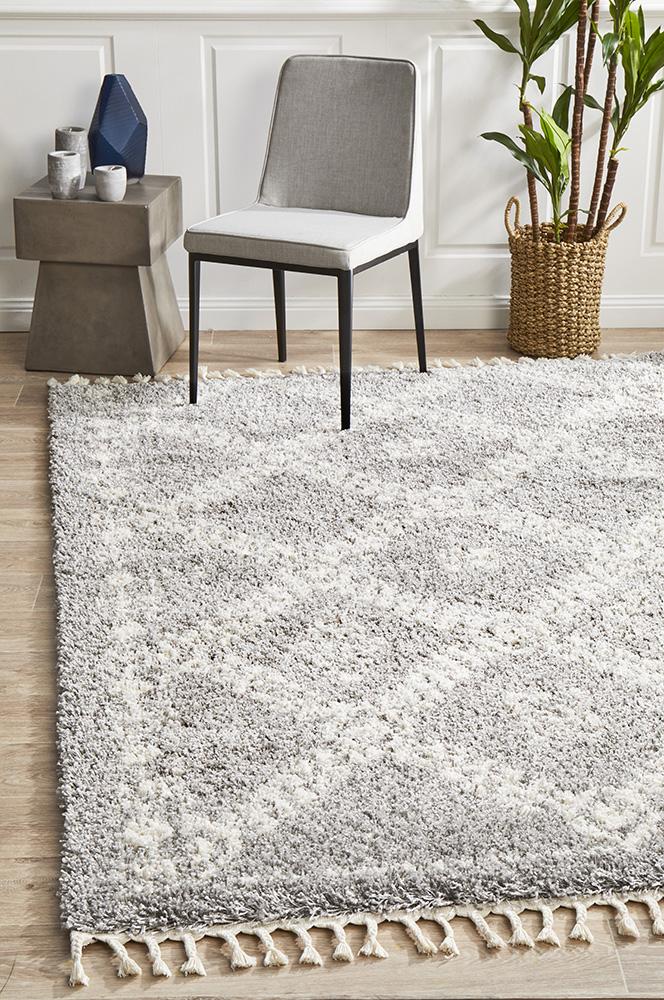 Saffron 33 Silver Rug